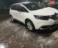 Білий Рено Еспейс, об'ємом двигуна 1.6 л та пробігом 250 тис. км за 15200 $, фото 2 на Automoto.ua
