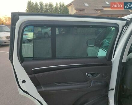 Білий Рено Еспейс, об'ємом двигуна 0 л та пробігом 210 тис. км за 14999 $, фото 50 на Automoto.ua