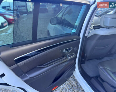 Білий Рено Еспейс, об'ємом двигуна 1.6 л та пробігом 250 тис. км за 16300 $, фото 40 на Automoto.ua