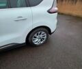 Белый Рено Эспейс, объемом двигателя 1.6 л и пробегом 110 тыс. км за 16400 $, фото 5 на Automoto.ua