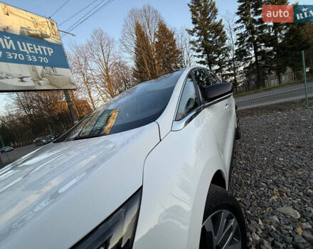 Белый Рено Эспейс, объемом двигателя 1.6 л и пробегом 154 тыс. км за 16999 $, фото 80 на Automoto.ua