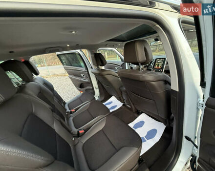 Белый Рено Эспейс, объемом двигателя 1.6 л и пробегом 154 тыс. км за 16999 $, фото 32 на Automoto.ua