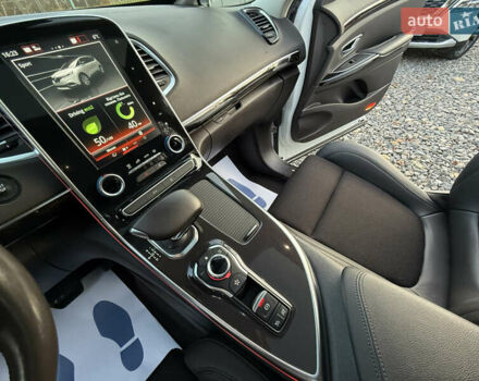 Белый Рено Эспейс, объемом двигателя 1.6 л и пробегом 154 тыс. км за 16999 $, фото 49 на Automoto.ua