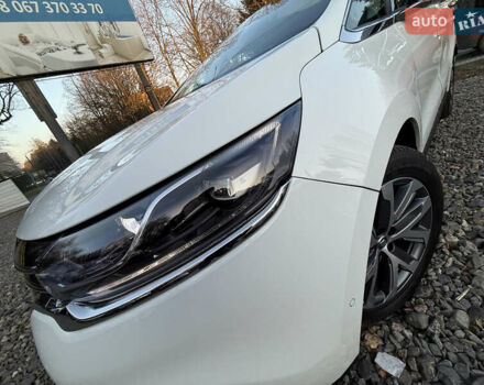 Белый Рено Эспейс, объемом двигателя 1.6 л и пробегом 154 тыс. км за 16999 $, фото 81 на Automoto.ua