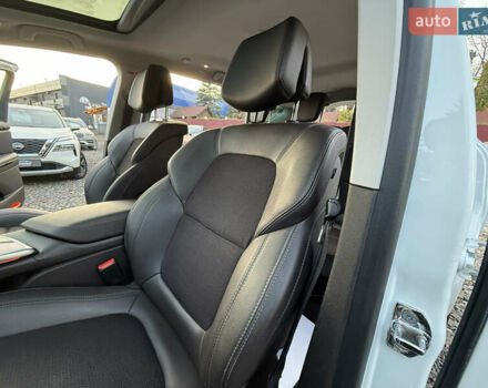 Белый Рено Эспейс, объемом двигателя 1.6 л и пробегом 154 тыс. км за 16999 $, фото 44 на Automoto.ua