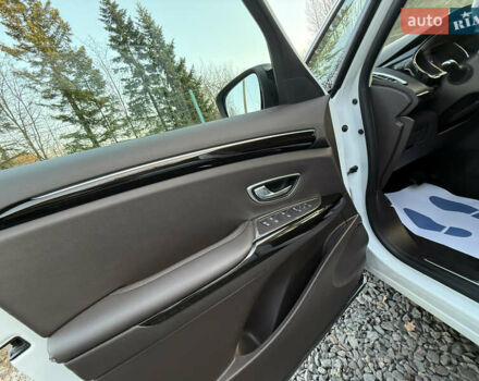 Белый Рено Эспейс, объемом двигателя 1.6 л и пробегом 154 тыс. км за 16999 $, фото 41 на Automoto.ua