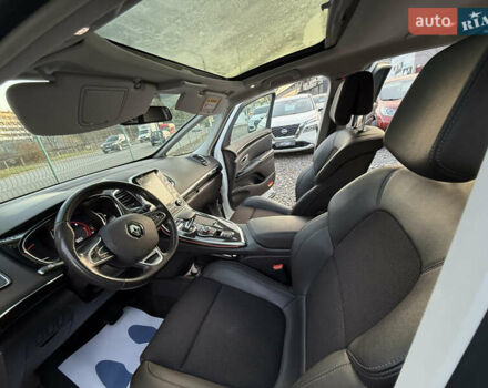 Белый Рено Эспейс, объемом двигателя 1.6 л и пробегом 154 тыс. км за 16999 $, фото 47 на Automoto.ua