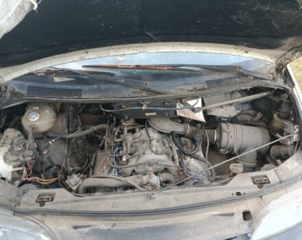 Белый Рено Эспейс, объемом двигателя 0 л и пробегом 240 тыс. км за 450 $, фото 5 на Automoto.ua