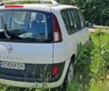 Белый Рено Эспейс, объемом двигателя 2 л и пробегом 250 тыс. км за 2000 $, фото 3 на Automoto.ua