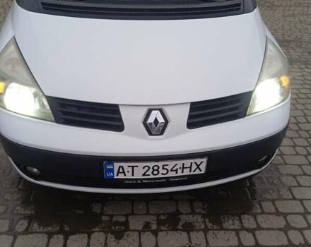 Белый Рено Эспейс, объемом двигателя 1.9 л и пробегом 333 тыс. км за 4300 $, фото 1 на Automoto.ua