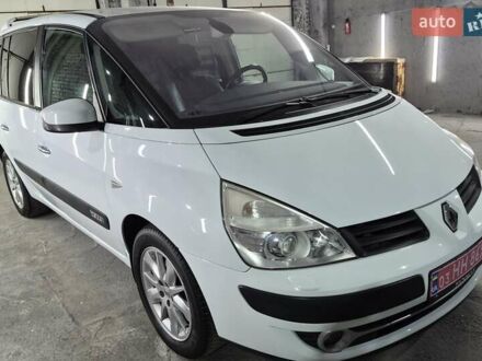 Белый Рено Эспейс, объемом двигателя 2 л и пробегом 210 тыс. км за 8650 $, фото 1 на Automoto.ua