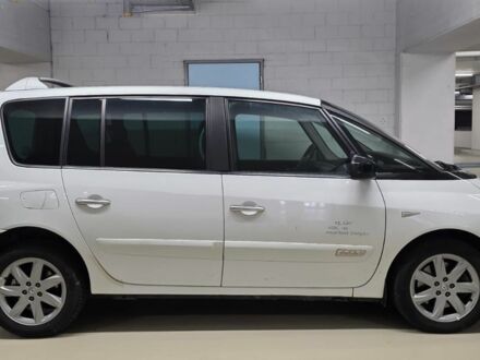 Білий Рено Еспейс, об'ємом двигуна 2 л та пробігом 260 тис. км за 8550 $, фото 1 на Automoto.ua