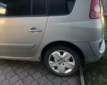 Бежевый Рено Эспейс, объемом двигателя 2.2 л и пробегом 325 тыс. км за 3900 $, фото 5 на Automoto.ua