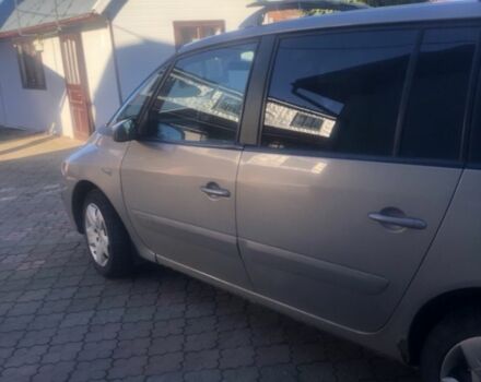 Бежевый Рено Эспейс, объемом двигателя 2.2 л и пробегом 325 тыс. км за 3900 $, фото 4 на Automoto.ua