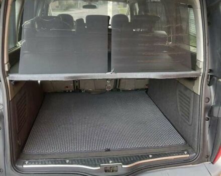 Бежевый Рено Эспейс, объемом двигателя 2 л и пробегом 158 тыс. км за 6500 $, фото 22 на Automoto.ua