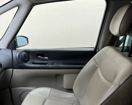 Бежевый Рено Эспейс, объемом двигателя 2.2 л и пробегом 320 тыс. км за 4500 $, фото 9 на Automoto.ua