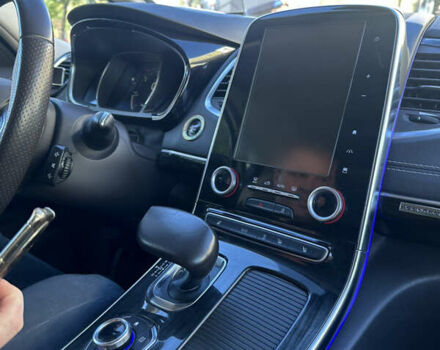 Бежевый Рено Эспейс, объемом двигателя 1.6 л и пробегом 242 тыс. км за 16000 $, фото 2 на Automoto.ua