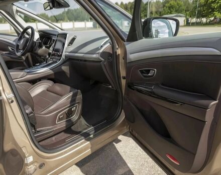 Бежевый Рено Эспейс, объемом двигателя 1.8 л и пробегом 43 тыс. км за 11900 $, фото 9 на Automoto.ua