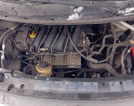 Черный Рено Эспейс, объемом двигателя 2 л и пробегом 100 тыс. км за 1800 $, фото 5 на Automoto.ua