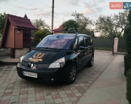 Черный Рено Эспейс, объемом двигателя 2.2 л и пробегом 329 тыс. км за 5200 $, фото 3 на Automoto.ua