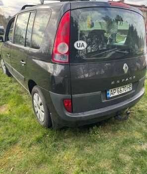 Черный Рено Эспейс, объемом двигателя 2 л и пробегом 220 тыс. км за 2200 $, фото 1 на Automoto.ua