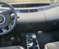 Чорний Рено Еспейс, об'ємом двигуна 2 л та пробігом 295 тис. км за 2350 $, фото 9 на Automoto.ua