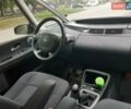Рено Эспейс 2007 в Лубнах на Automoto.ua Черный Рено Эспейс, объемом двигателя 2 л и пробегом 240 тыс. км за 6800 $, фото 5 на Automoto.ua