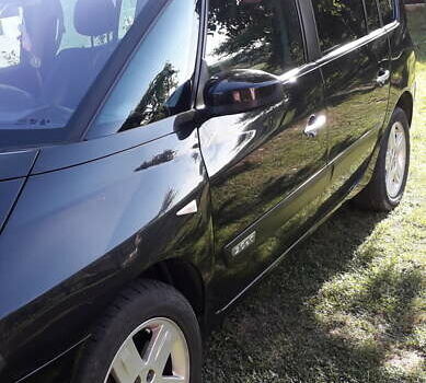 Черный Рено Эспейс, объемом двигателя 2 л и пробегом 238 тыс. км за 6600 $, фото 11 на Automoto.ua