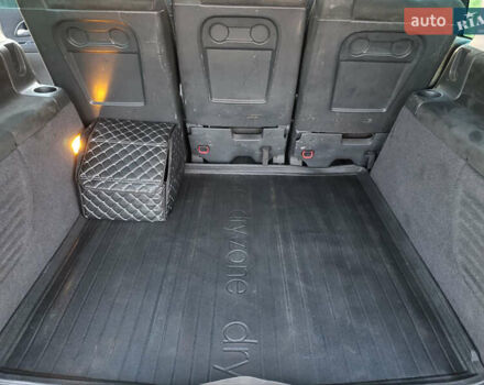 Черный Рено Эспейс, объемом двигателя 2 л и пробегом 310 тыс. км за 4850 $, фото 8 на Automoto.ua