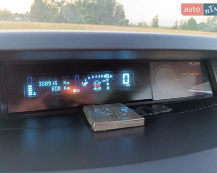 Черный Рено Эспейс, объемом двигателя 2 л и пробегом 310 тыс. км за 4850 $, фото 14 на Automoto.ua