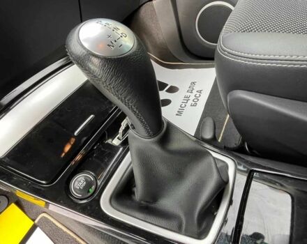 Черный Рено Эспейс, объемом двигателя 2 л и пробегом 197 тыс. км за 7800 $, фото 12 на Automoto.ua