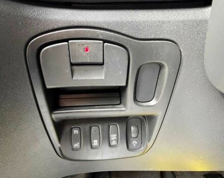 Чорний Рено Еспейс, об'ємом двигуна 2 л та пробігом 210 тис. км за 8500 $, фото 11 на Automoto.ua