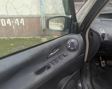 Чорний Рено Еспейс, об'ємом двигуна 2 л та пробігом 350 тис. км за 6700 $, фото 6 на Automoto.ua