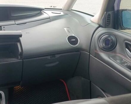 Черный Рено Эспейс, объемом двигателя 2 л и пробегом 300 тыс. км за 7700 $, фото 10 на Automoto.ua