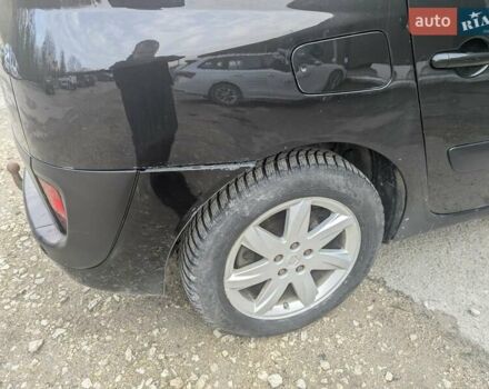 Чорний Рено Еспейс, об'ємом двигуна 2 л та пробігом 350 тис. км за 6700 $, фото 10 на Automoto.ua