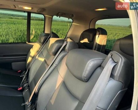 Черный Рено Эспейс, объемом двигателя 2 л и пробегом 302 тыс. км за 8400 $, фото 14 на Automoto.ua