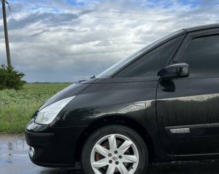 Черный Рено Эспейс, объемом двигателя 2 л и пробегом 302 тыс. км за 8400 $, фото 7 на Automoto.ua