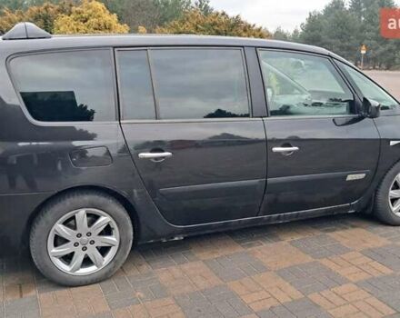 Черный Рено Эспейс, объемом двигателя 2 л и пробегом 425 тыс. км за 7800 $, фото 5 на Automoto.ua