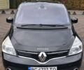 Черный Рено Эспейс, объемом двигателя 2 л и пробегом 425 тыс. км за 7800 $, фото 1 на Automoto.ua