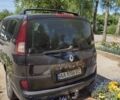 Черный Рено Эспейс, объемом двигателя 2 л и пробегом 215 тыс. км за 8500 $, фото 1 на Automoto.ua