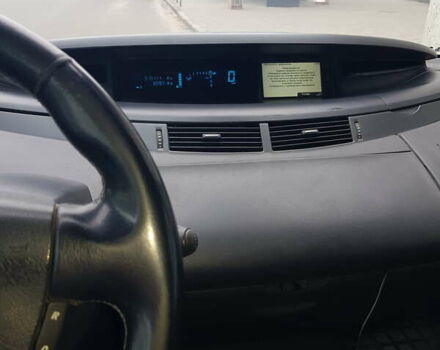 Черный Рено Эспейс, объемом двигателя 2 л и пробегом 380 тыс. км за 8000 $, фото 1 на Automoto.ua