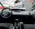 Чорний Рено Еспейс, об'ємом двигуна 2 л та пробігом 239 тис. км за 8890 $, фото 37 на Automoto.ua