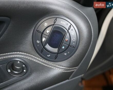 Чорний Рено Еспейс, об'ємом двигуна 2 л та пробігом 322 тис. км за 9900 $, фото 11 на Automoto.ua