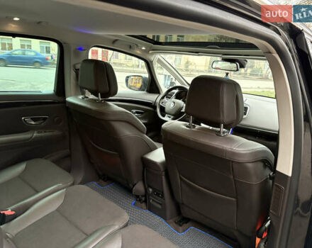 Черный Рено Эспейс, объемом двигателя 1.6 л и пробегом 280 тыс. км за 14200 $, фото 37 на Automoto.ua