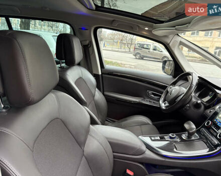 Черный Рено Эспейс, объемом двигателя 1.6 л и пробегом 280 тыс. км за 14200 $, фото 28 на Automoto.ua