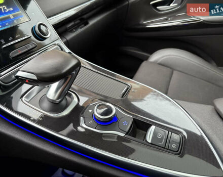 Черный Рено Эспейс, объемом двигателя 1.6 л и пробегом 280 тыс. км за 14200 $, фото 62 на Automoto.ua