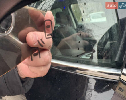 Черный Рено Эспейс, объемом двигателя 1.6 л и пробегом 280 тыс. км за 14200 $, фото 47 на Automoto.ua