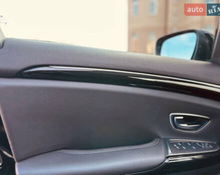 Черный Рено Эспейс, объемом двигателя 1.6 л и пробегом 173 тыс. км за 17000 $, фото 75 на Automoto.ua