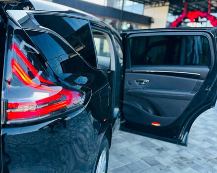 Черный Рено Эспейс, объемом двигателя 1.6 л и пробегом 173 тыс. км за 17000 $, фото 113 на Automoto.ua