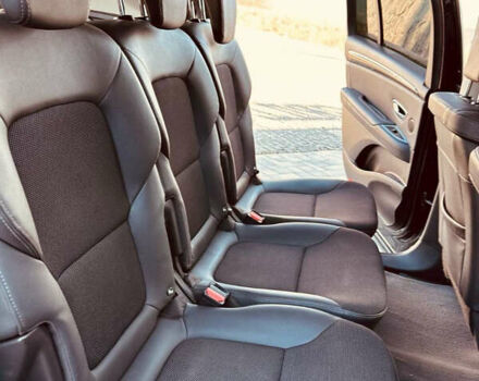 Черный Рено Эспейс, объемом двигателя 1.6 л и пробегом 173 тыс. км за 17000 $, фото 92 на Automoto.ua